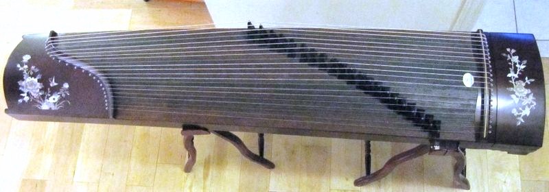 guzheng -2012.JPG